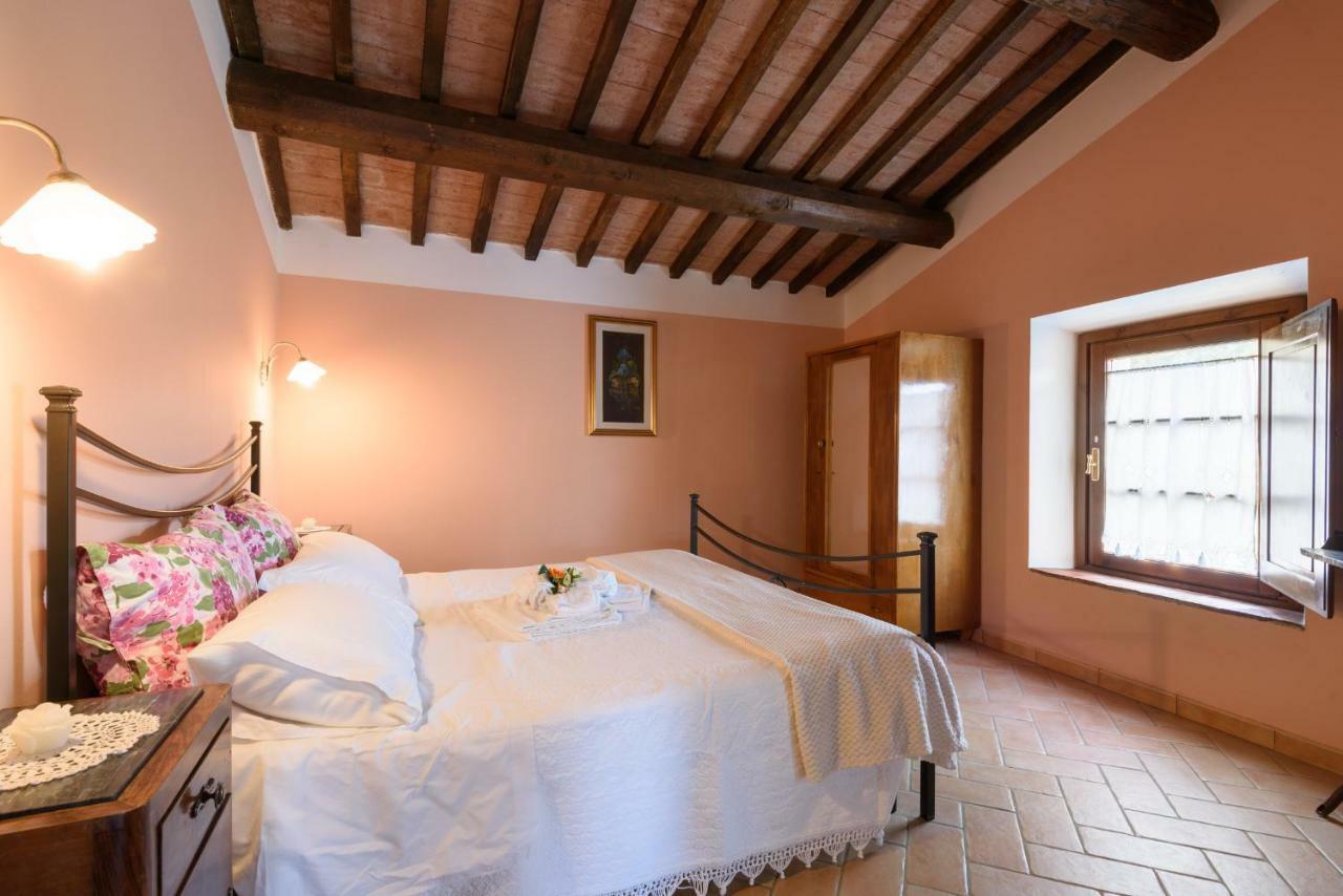 Agriturismo Ipoderi Chianciano Terme Bagian luar foto