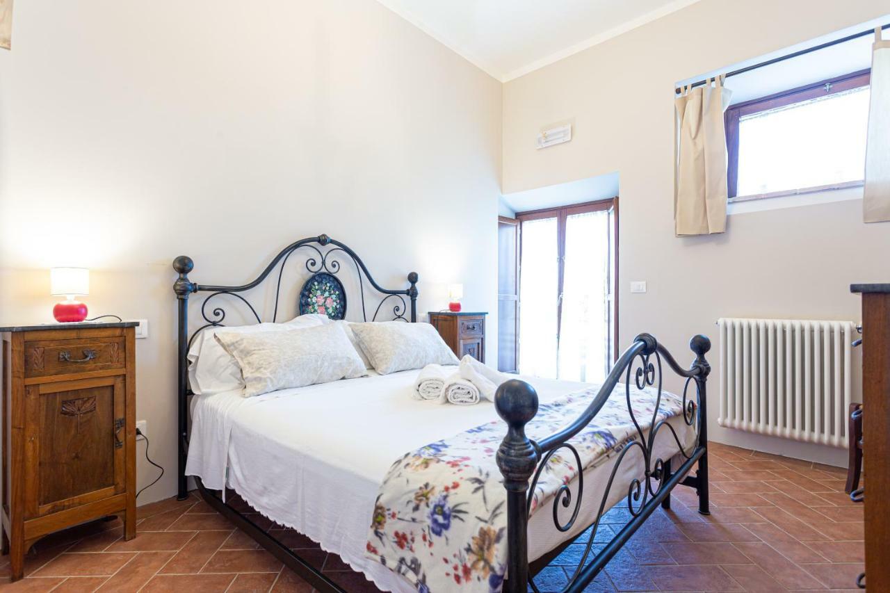Agriturismo Ipoderi Chianciano Terme Bagian luar foto